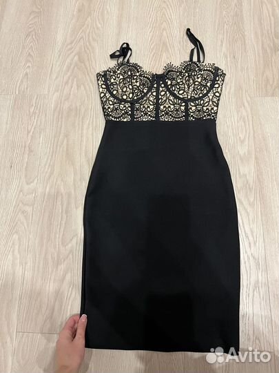 Платье женское