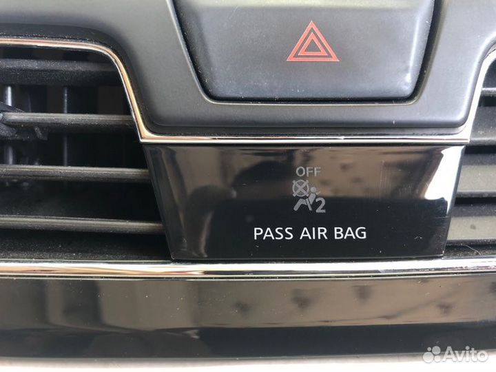 Дуйка центральная Nissan Altima QR25 2014