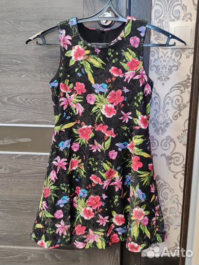 Платье для девочки 128-134