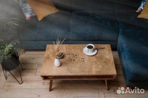 Журнальный столик