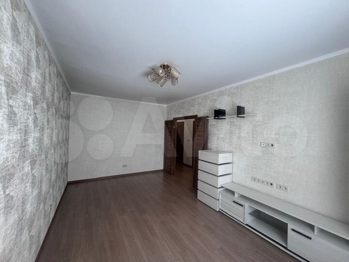 2-к. квартира, 52 м², 3/12 эт.