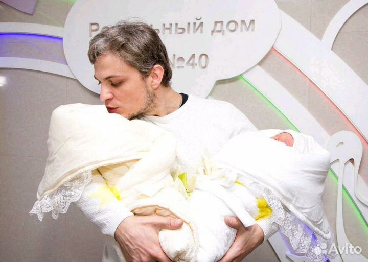 Конверт одеяло на выписку молочного цвета