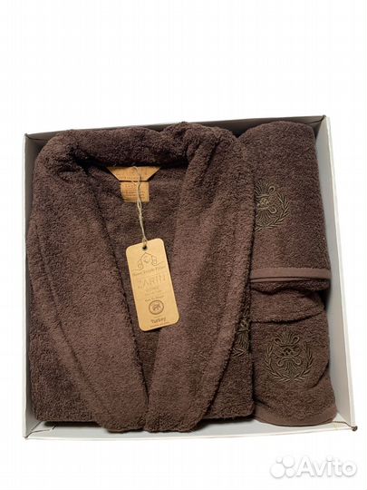 Набор подарочный для мужчин Халат+2 полотенца