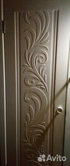 Дверь из массива дерева межкомнатная