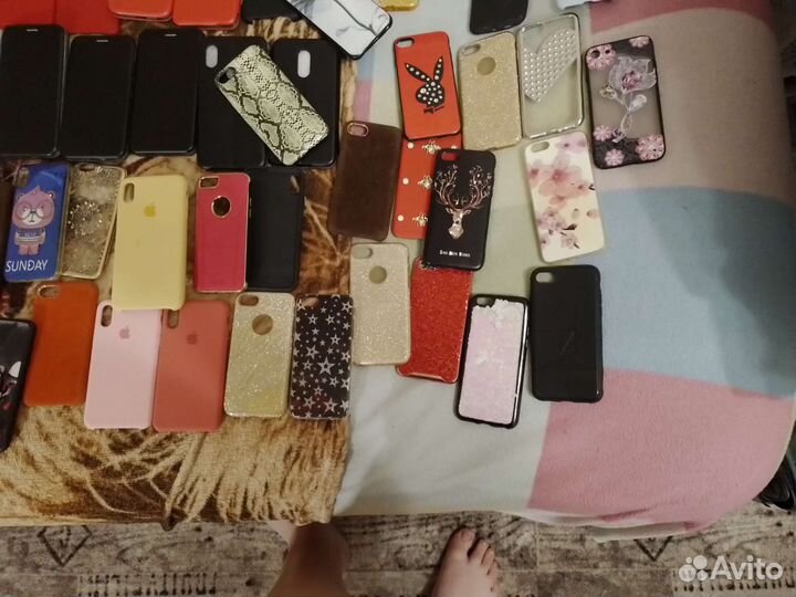 Чехлы на телефон