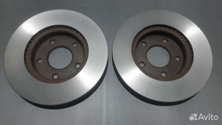 Тормозные диски Передние. Ниссан Кашкайш