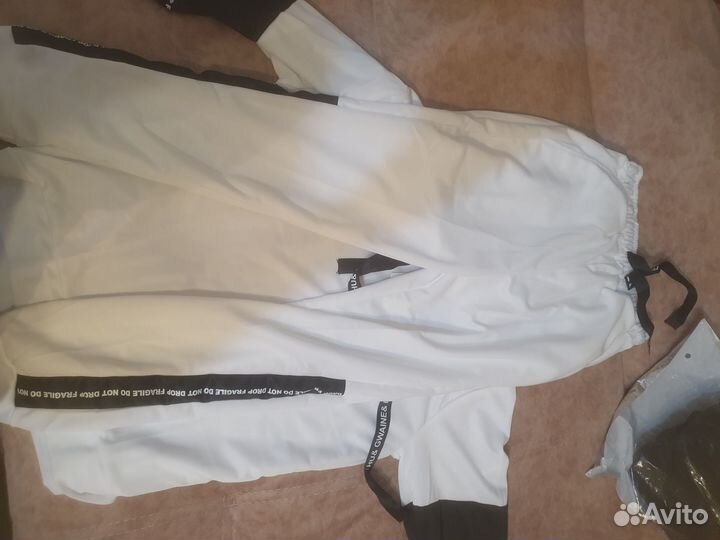 Спортивный костюм для подростка