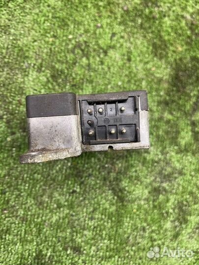 Блок SRS Airbag подушек Mercedes w124 0285001050