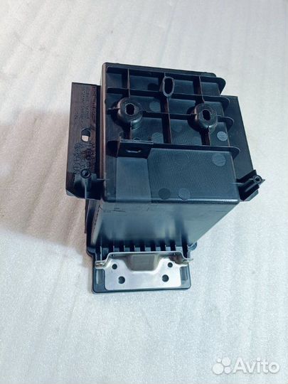 Ящик консоли Mitsubishi Galant Fortis CY6A 2011