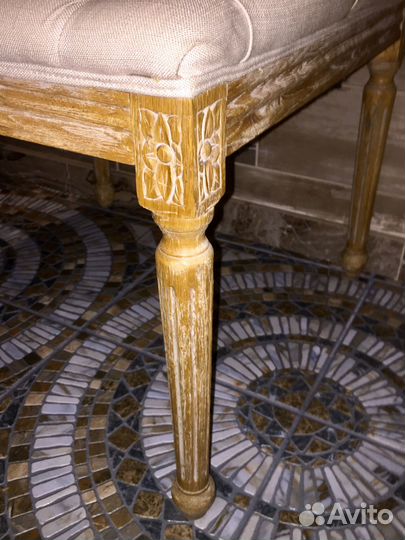 Столик мозаичный