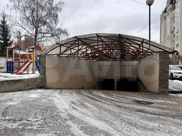 Машиноместо, 19 м²