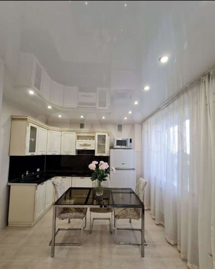 2-к. квартира, 55 м², 2/3 эт.