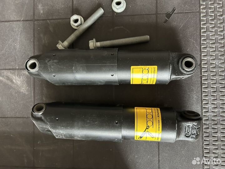 Амортизатор прицепа Schmitz 9520S, 16x275/385