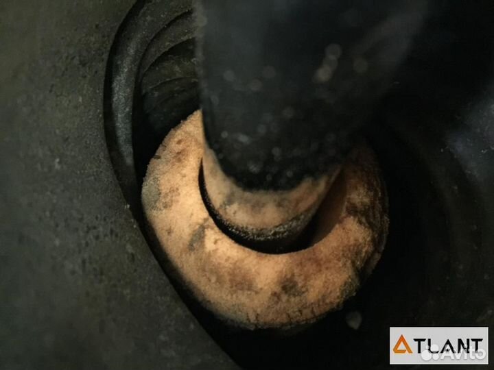 Стойка передняя toyota sienta