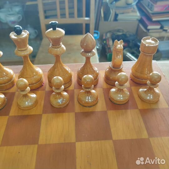 Деревянные резные шахматы. 1950-60-е годы