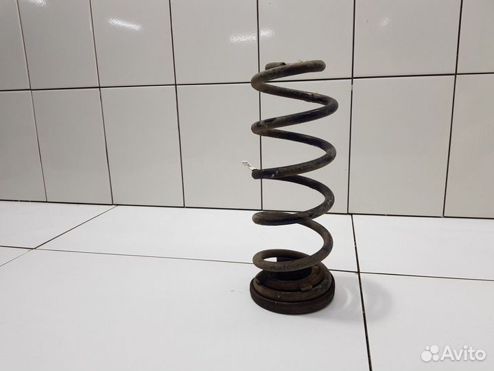 Пружина подвески задняяй (Hyundai Santa Fe IV)