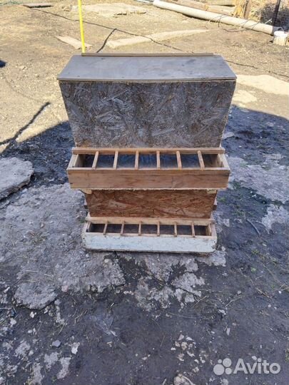 Автокормушки для домашней птицы