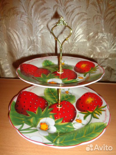 Блюда двухъярусные новые