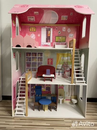 Домик кукольный