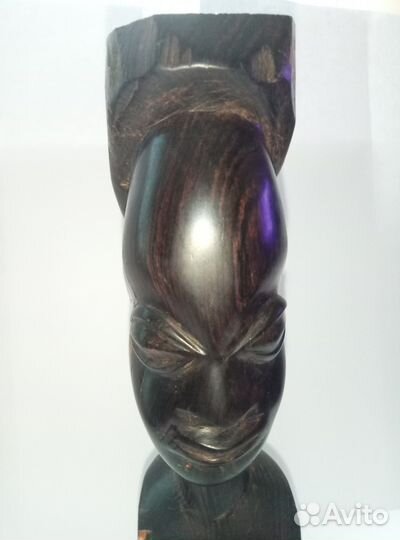 Статуэтки из черного дерева