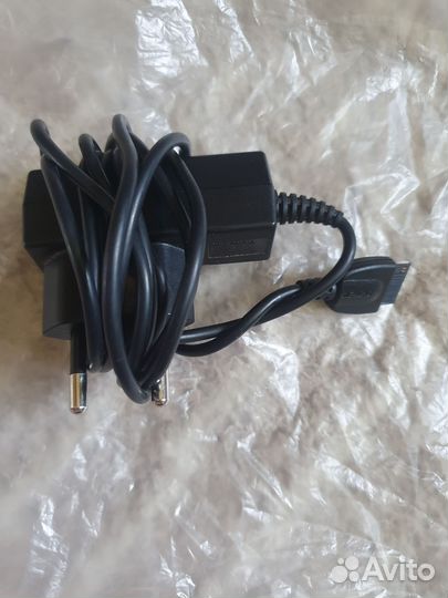 Зарядные устройств для сотовых телефонов