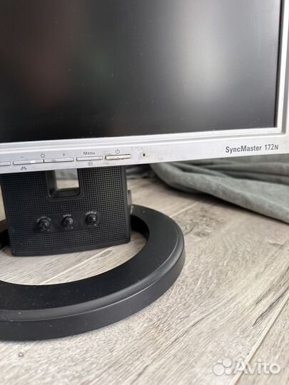 Монитор samsung 172N