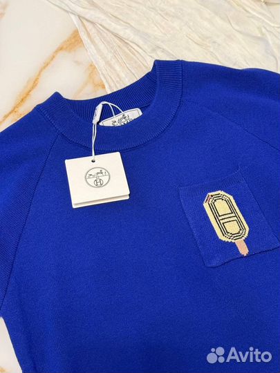 Яркая футболка hermes (хит 2025)