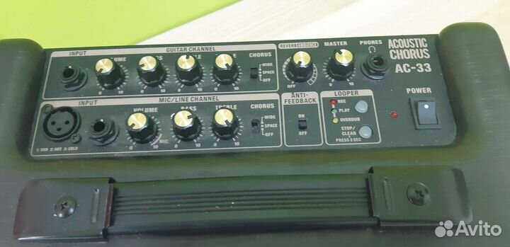 Ролонд комбик для гитары, синтезатор, микрафона