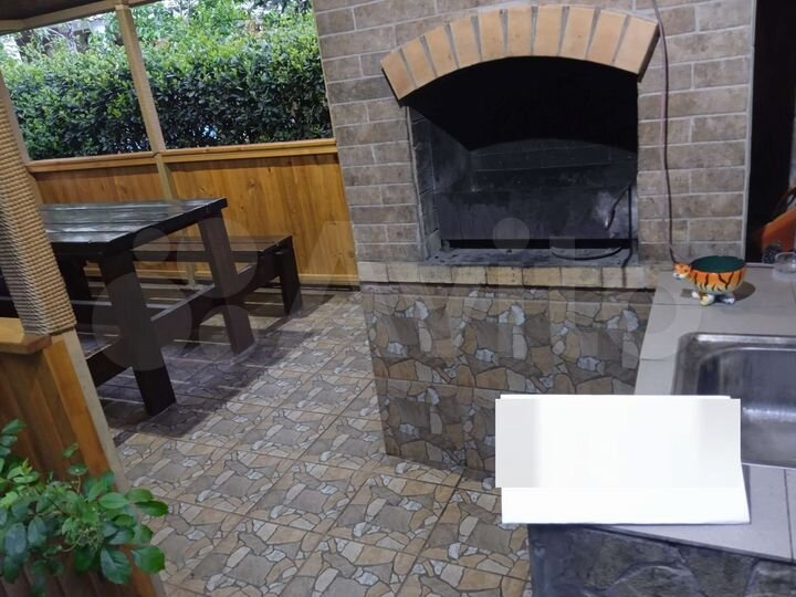 Дом 450 м² на участке 2 сот.