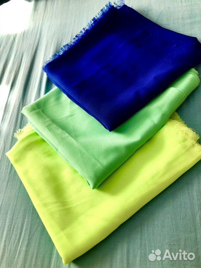 Отрез ткани шифон