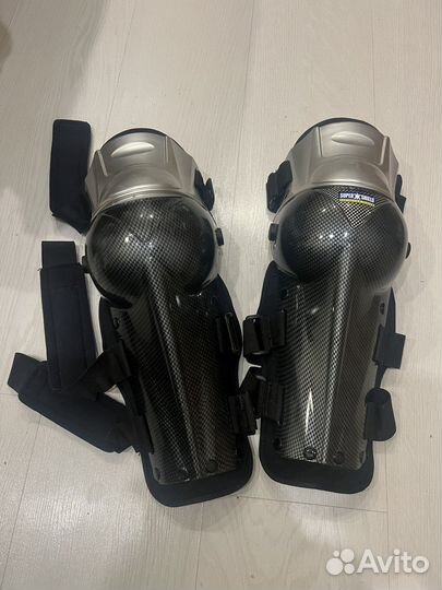 Мотонаколенники