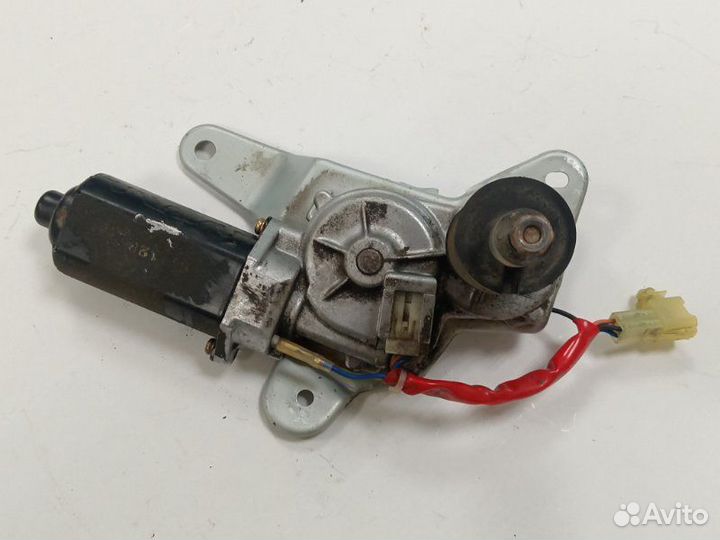 Мотор стеклоочистителя задний Honda Jazz GD1 L13A1