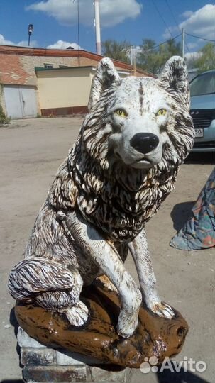 Волк скульптура из бетона