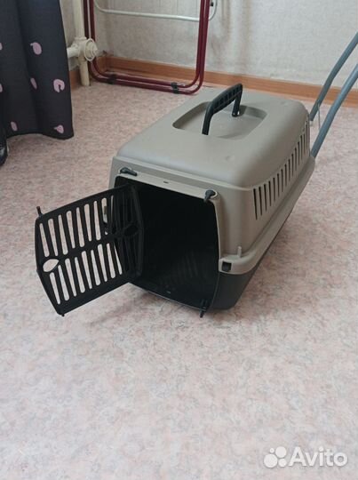 Переноски для кошек и маленьких собак