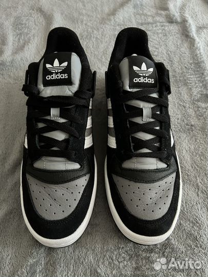 Кроссовки adidas forum low