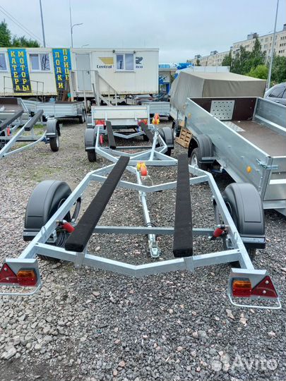 Прицеп для лодок до 4.5 метров