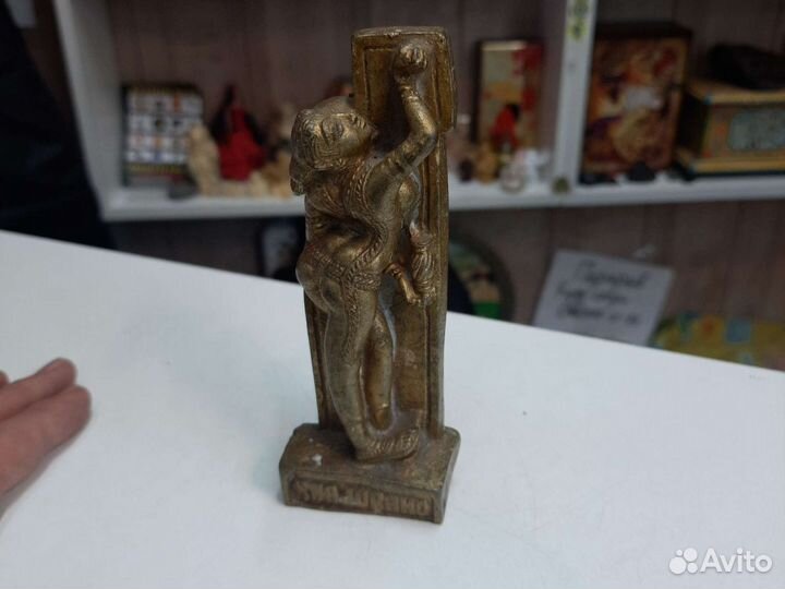 Статуэтка Эрос с храма