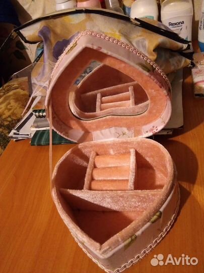 Шкатулка для украшений