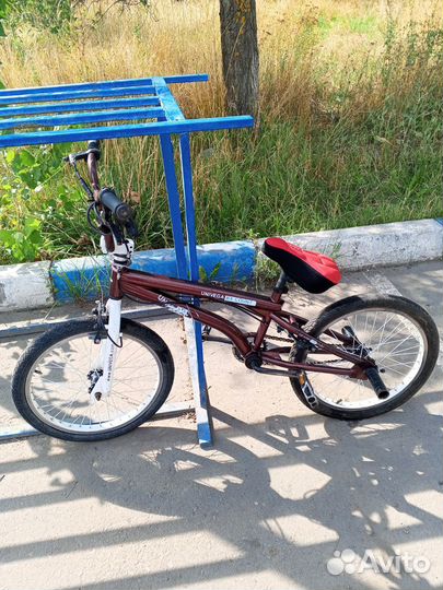 Трюковой велосипед bmx