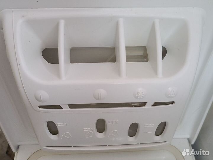 Стиральная машина с вертикальной загрузкой