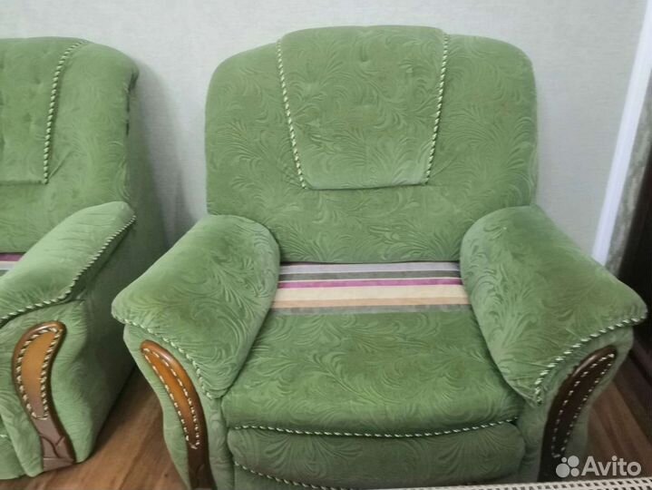 Диван и 2 кресла