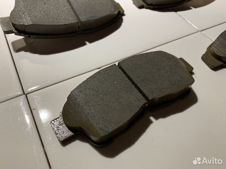 Колодки передние Toyota Camry V20 RAV4 I Carina E