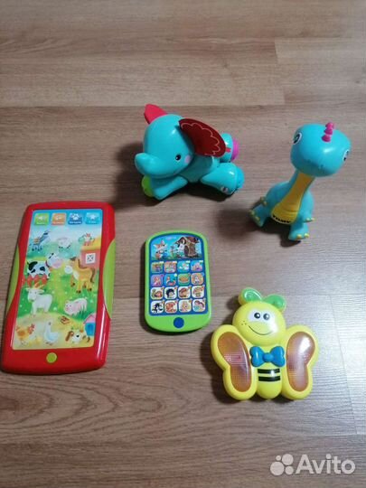 Развивающие игрушки и пазлы для малышей