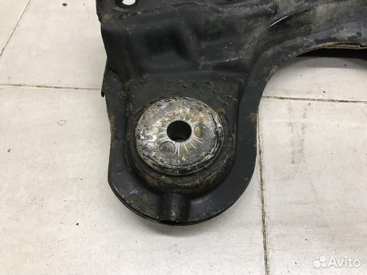 Балка подмоторная Octavia 1997-2000