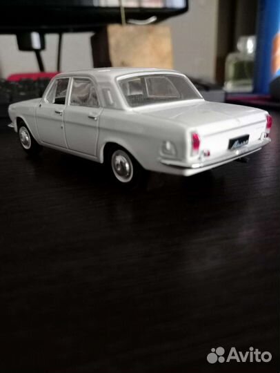 Коллекционная модель газ-24 