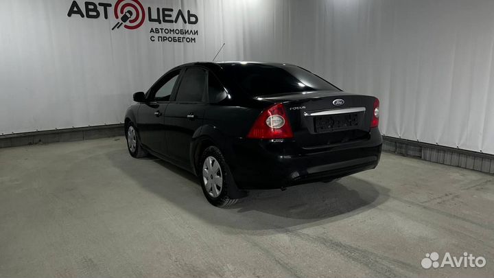 Ford Focus 2.0 МТ, 2008, 400 000 км