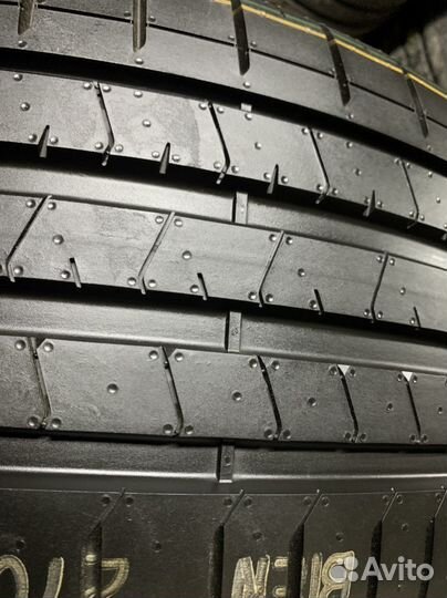 Pirelli P Zero PZ4 275/50 R20 110W