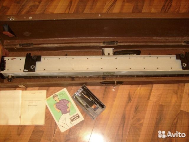 Машина ручная плосковязальная