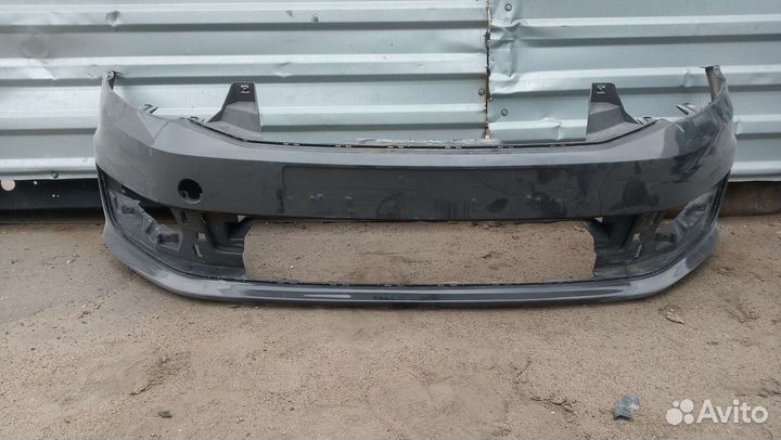 Бампер передний Volkswagen Polo