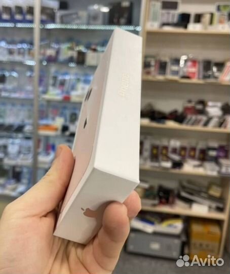 iPhone 13, 128 ГБ